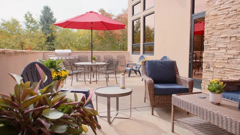 The Raleigh House - interior photo